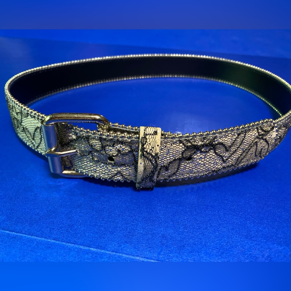 Tilt Stylish Print Belt w/Silver Accents & Buckle Size L 40”x1.5”